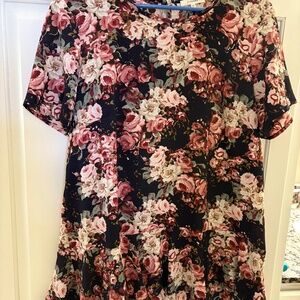 Pleione Floral blouse size Large
